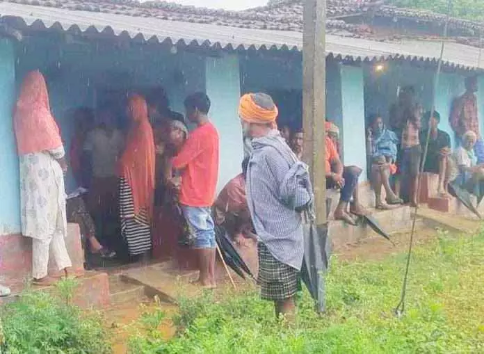 बहू ने खाना नहीं दिया तो ससुर ने किया मर्डर, जमीन खोदकर निकाली गई लाश को बहू ने खाना नहीं दिया तो ससुर ने किया मर्डर, जमीन खोदकर निकाली गई लाश को