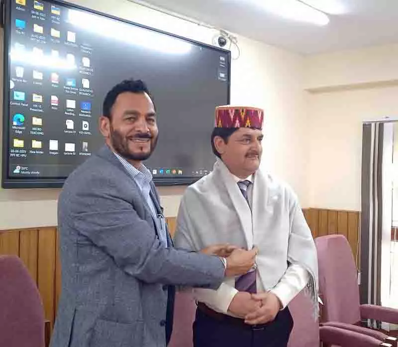 HPU ने शिक्षकों के लिए राष्ट्रीय स्वास्थ्य प्रशिक्षण शुरू किया HPU ने शिक्षकों के लिए राष्ट्रीय स्वास्थ्य प्रशिक्षण शुरू किया