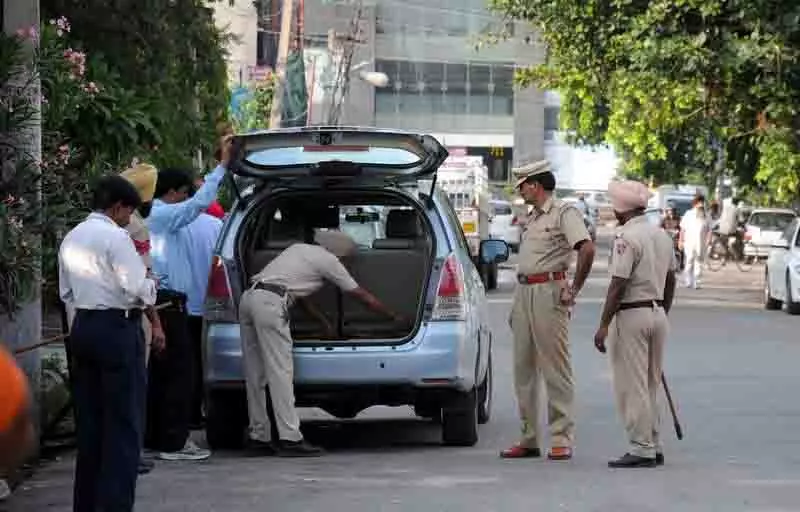 Ludhiana: 5,203 हथियार प्राप्त हुए, जमा करने की दर 92.54% रही Ludhiana: 5,203 हथियार प्राप्त हुए, जमा करने की दर 92.54% रही