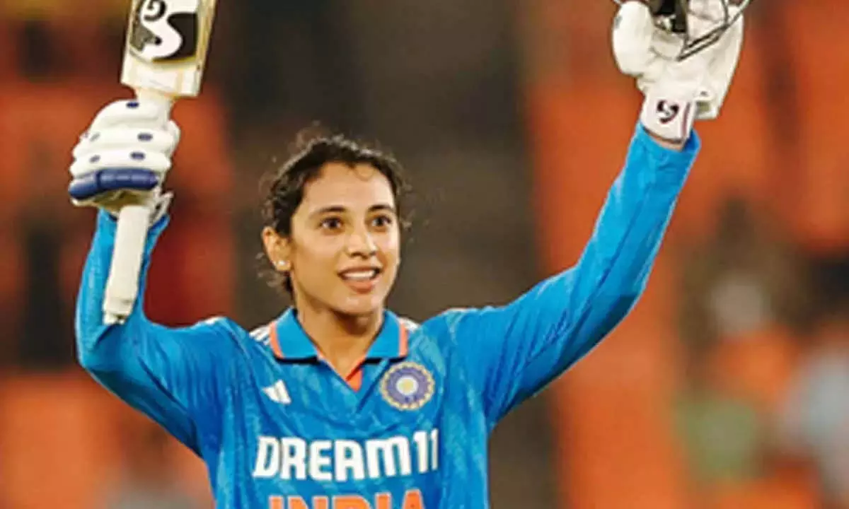 स्मृति मंधाना ने ICC महिला वनडे रैंकिंग में शीर्ष स्थान हासिल किया स्मृति मंधाना ने ICC महिला वनडे रैंकिंग में शीर्ष स्थान हासिल किया