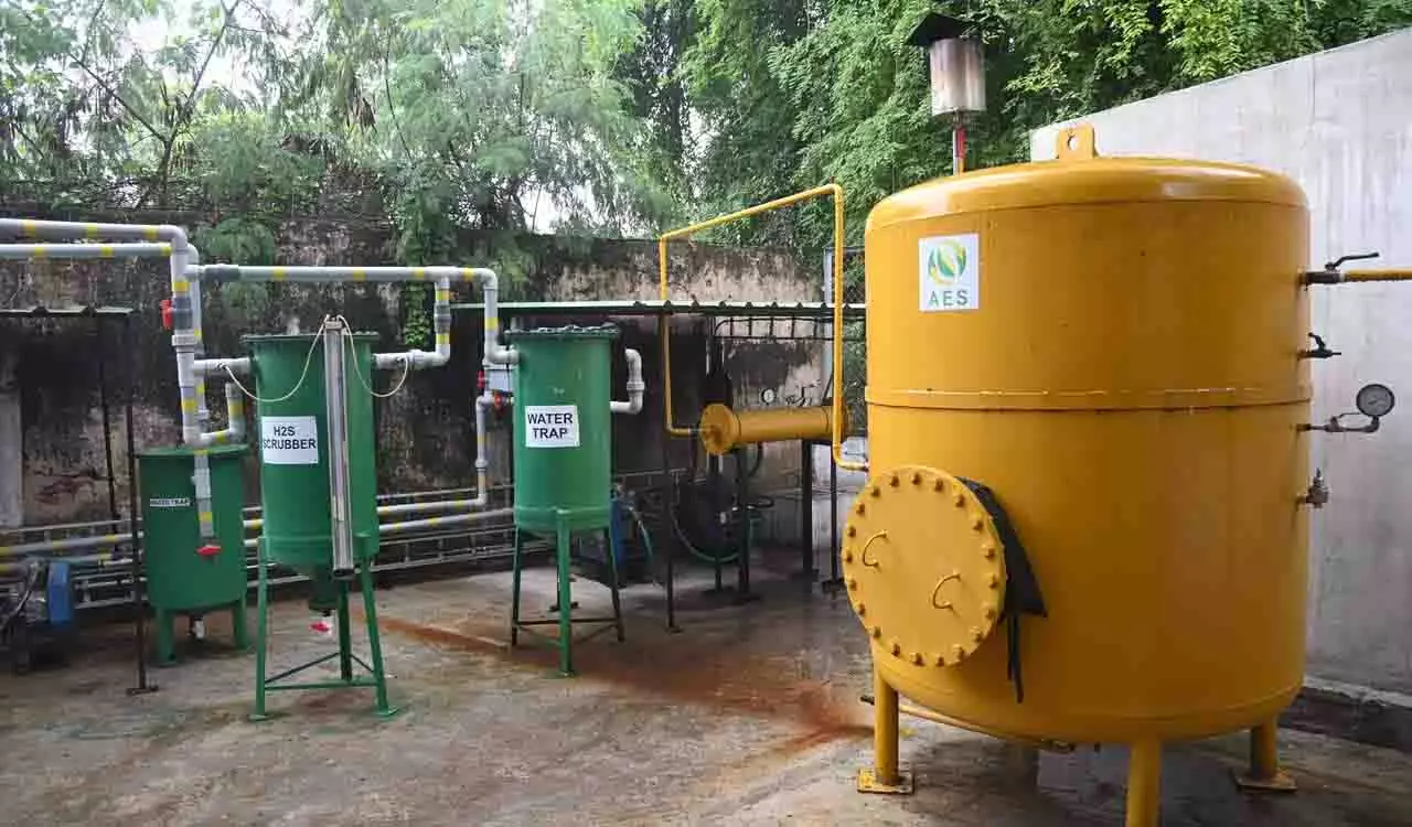OU महिला छात्रावासों में बायोगैस संयंत्र ने परिसर के वातावरण को बदल दिया OU महिला छात्रावासों में बायोगैस संयंत्र ने परिसर के वातावरण को बदल दिया