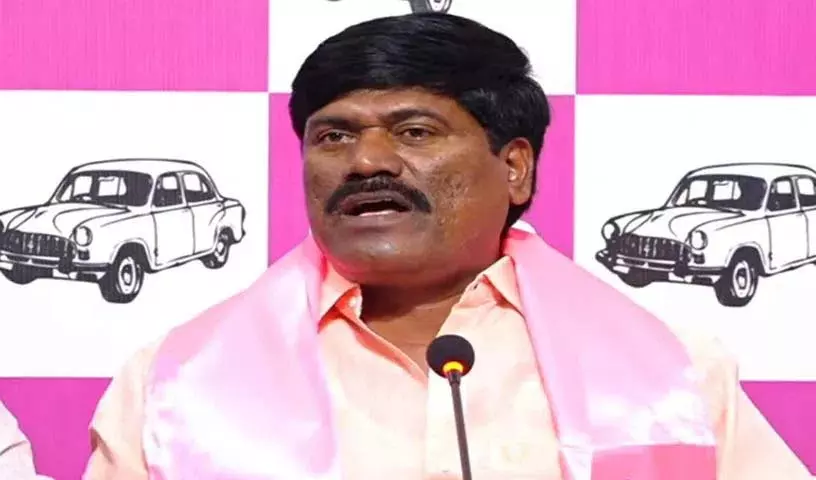 KCR ने रायथु बंधु को हार्वेस्ट में दिया, रेवंत ने चुनाव में दिया: पेड्डी सुदर्शन रेड्डी KCR ने रायथु बंधु को हार्वेस्ट में दिया, रेवंत ने चुनाव में दिया: पेड्डी सुदर्शन रेड्डी