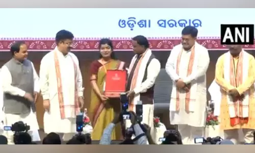 ओडिशा सीएम ने Bhubaneswar में नियोजन मेला में 964 नियुक्ति पत्र सौंपे