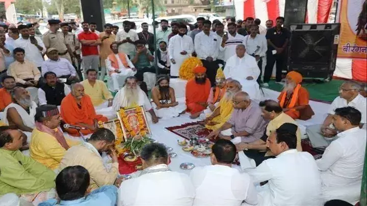 Gwalior: वीरांगना लक्ष्मीबाई की स्मृति में ग्वालियर में बलिदान मेला प्रारंभ Gwalior: वीरांगना लक्ष्मीबाई की स्मृति में ग्वालियर में बलिदान मेला प्रारंभ