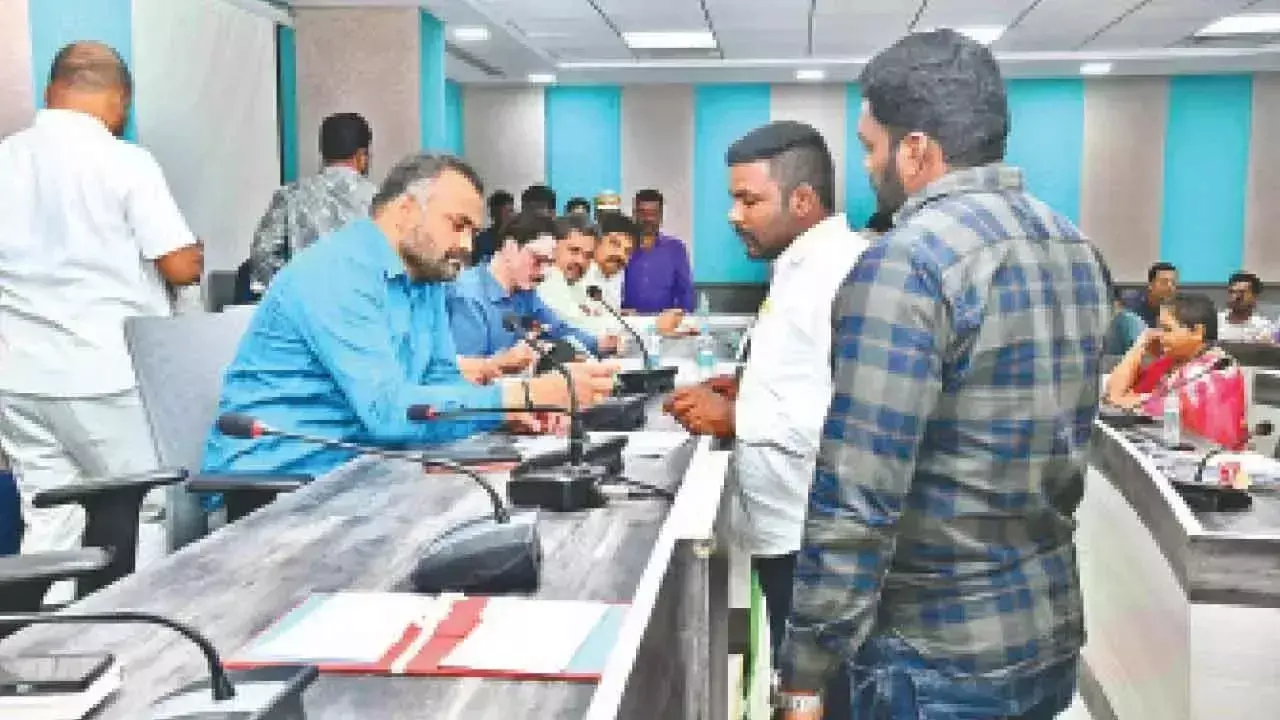 Telangana: जीएचएमसी को प्रजावाणी में 165 आवेदन प्राप्त हुए
