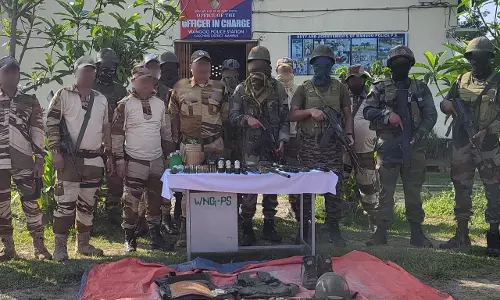 Manipur: सुरक्षा बलों ने संयुक्त अभियान में हथियार और गोला-बारूद बरामद किया, 4 गिरफ्तार