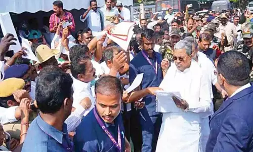 1,350 करोड़ रुपये के विकास कार्य से भाजपा के ‘फंड नहीं’ वाले बयान का जवाब मिला: CM 1,350 करोड़ रुपये के विकास कार्य से भाजपा के ‘फंड नहीं’ वाले बयान का जवाब मिला: CM