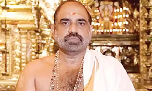 Karnataka में ब्लैकमेल और बलात्कार के प्रयास के मामले में पुजारी गिरफ्तार