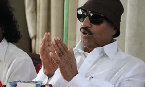 जाति जनगणना दोबारा कराने के बजाय कन्नड़ भाषियों का सर्वेक्षण कराएं सरकार: Vatal Nagaraj जाति जनगणना दोबारा कराने के बजाय कन्नड़ भाषियों का सर्वेक्षण कराएं सरकार: Vatal Nagaraj