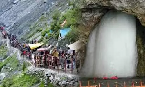 Amarnath Yatra के दौरान हवाई गतिविधियों पर रोक, आवश्यक सेवाओं को अनुमति