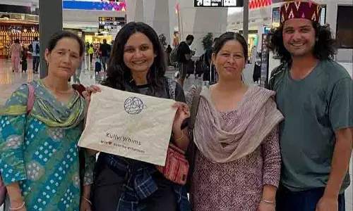 Kullu घाटी के कारीगर अपनी कला को दुनिया के साथ साझा करते Kullu घाटी के कारीगर अपनी कला को दुनिया के साथ साझा करते