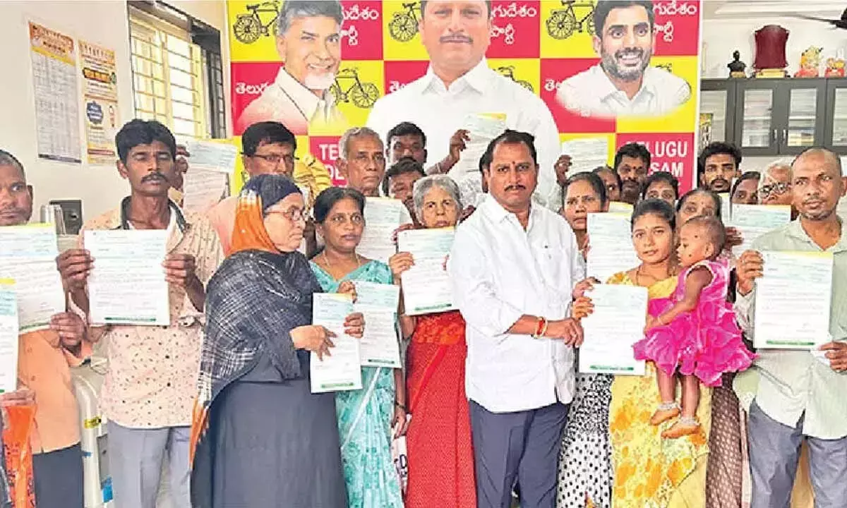 Andhra: तल्लिकी वंदनम सभी के लिए खुशियाँ लेकर आया