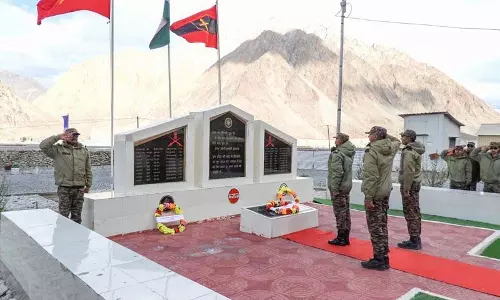 Jammu: सेना ने गलवान घाटी में हुई झड़प में शहीद हुए जवानों को श्रद्धांजलि दी