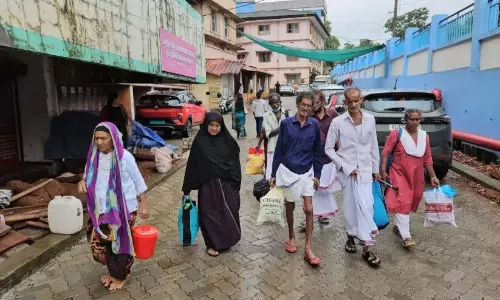 Kerala : जिला अस्पताल के ऑपरेशन थियेटर में रिसाव, सर्जरी स्थगित