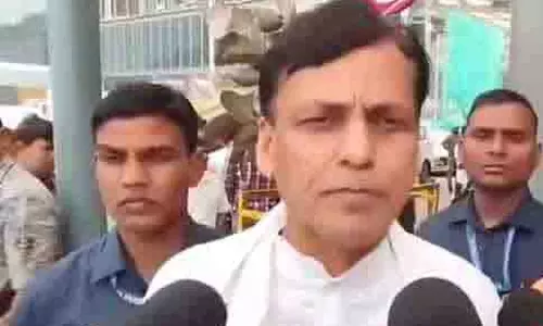 नित्यानंद राय का आरोप: गंभीर पाप को उचित ठहरा रहा है राजद, Lalu Yadav पर सीधा निशाना नित्यानंद राय का आरोप: गंभीर पाप को उचित ठहरा रहा है राजद, Lalu Yadav पर सीधा निशाना