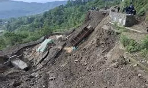 Nagaland : एएसयू ने एनएच-2 के डूबते हिस्से पर चिंता जताई