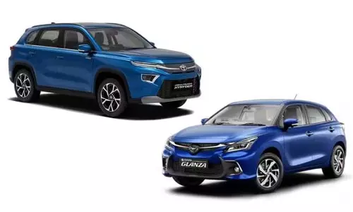 Toyota ने ग्लैंजा और हाइडर पर अभी खरीदें, बाद में भुगतान करें स्कीम Toyota ने ग्लैंजा और हाइडर पर अभी खरीदें, बाद में भुगतान करें स्कीम