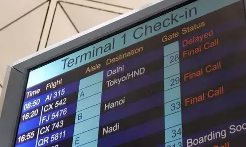 DGCA ने एयर इंडिया के पायलट और डिस्पैचर के प्रशिक्षण रिकॉर्ड मांगे DGCA ने एयर इंडिया के पायलट और डिस्पैचर के प्रशिक्षण रिकॉर्ड मांगे