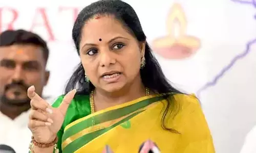 केंद्र पर दबाव डालने पर ही बीसी आरक्षण बिल मंजूर होगा: MLC Kavitha