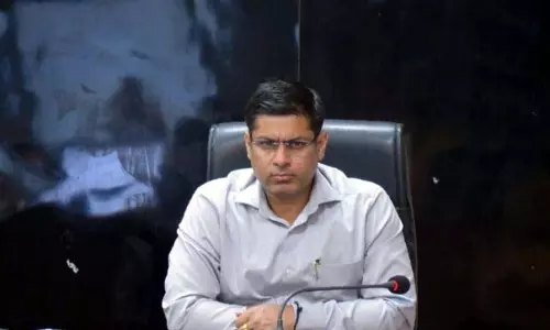 उपायुक्त ने पुंछ में PMGSY परियोजनाओं की स्थिति की समीक्षा की