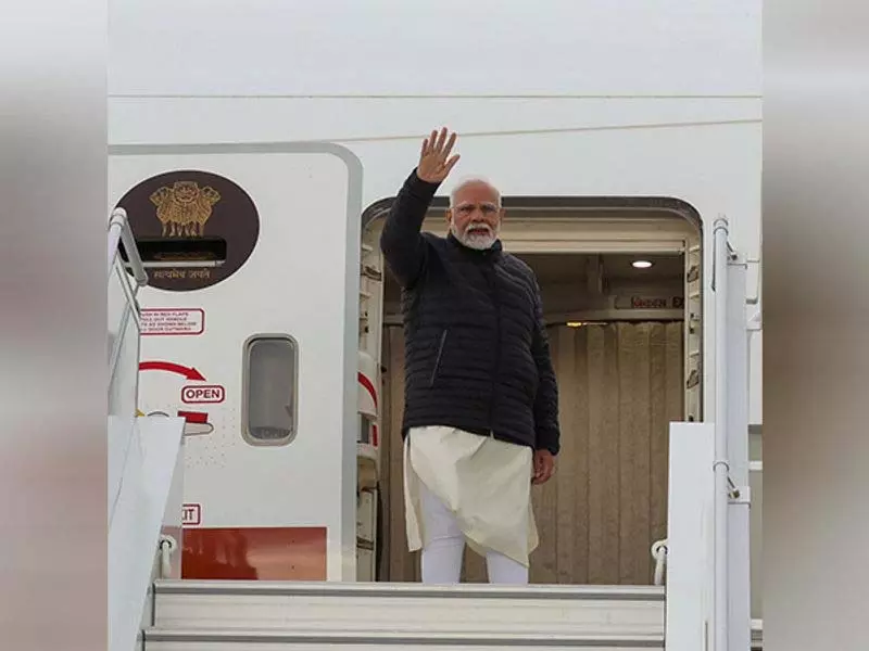 Canada यात्रा समाप्त, प्रधानमंत्री मोदी क्रोएशिया के लिए रवाना Canada यात्रा समाप्त, प्रधानमंत्री मोदी क्रोएशिया के लिए रवाना