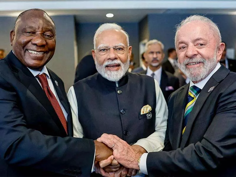 प्रधानमंत्री मोदी ने जी-7 शिखर सम्मेलन में वैश्विक दक्षिण एकता पर जोर दिया प्रधानमंत्री मोदी ने जी-7 शिखर सम्मेलन में वैश्विक दक्षिण एकता पर जोर दिया
