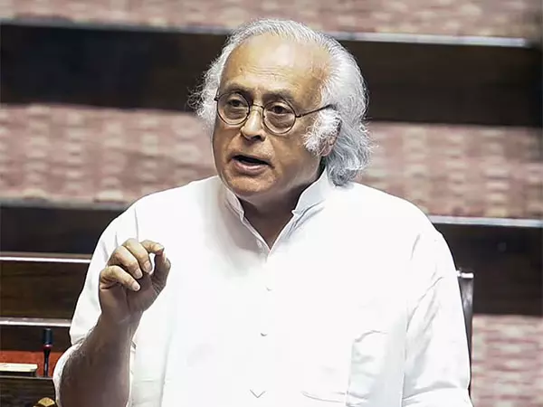 ट्रम्प के जी7 शिखर सम्मेलन से जाने पर Jairam Ramesh ने कहा- यह स्वयंभू विश्वगुरु की हग्लोमैसी के लिए झटका है ट्रम्प के जी7 शिखर सम्मेलन से जाने पर Jairam Ramesh ने कहा- यह स्वयंभू विश्वगुरु की हग्लोमैसी के लिए झटका है