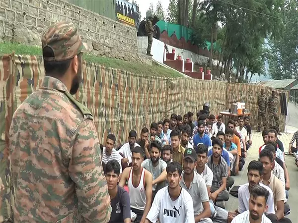 J-K: भारतीय सेना ने भद्रवाह में प्रादेशिक सेना के उम्मीदवारों के लिए भर्ती-पूर्व प्रशिक्षण शुरू किया J-K: भारतीय सेना ने भद्रवाह में प्रादेशिक सेना के उम्मीदवारों के लिए भर्ती-पूर्व प्रशिक्षण शुरू किया