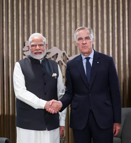 पीएम मोदी और मार्क कार्नी ने भारत-कनाडा संबंधों के लिए संतुलित कदम उठाने पर सहमति जताई : विदेश सचिव मिस्री पीएम मोदी और मार्क कार्नी ने भारत-कनाडा संबंधों के लिए संतुलित कदम उठाने पर सहमति जताई : विदेश सचिव मिस्री