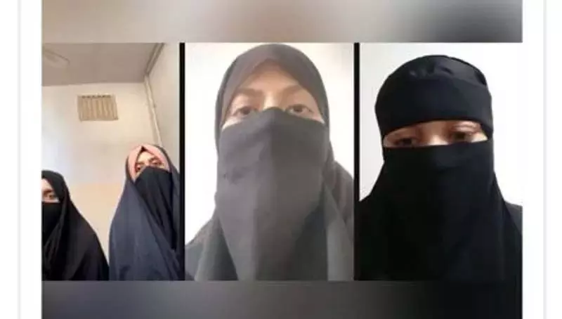 सीमा और विस्फोटों के बीच फंसे कश्मीरी छात्रों को क़ोम में मिली शरण सीमा और विस्फोटों के बीच फंसे कश्मीरी छात्रों को क़ोम में मिली शरण