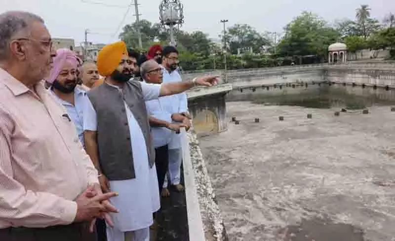 Kali Devi मंदिर में पुनर्जीवित करने के लिए 70 लाख रुपये की पाइपलाइन परियोजना का उद्घाटन Kali Devi मंदिर में पुनर्जीवित करने के लिए 70 लाख रुपये की पाइपलाइन परियोजना का उद्घाटन