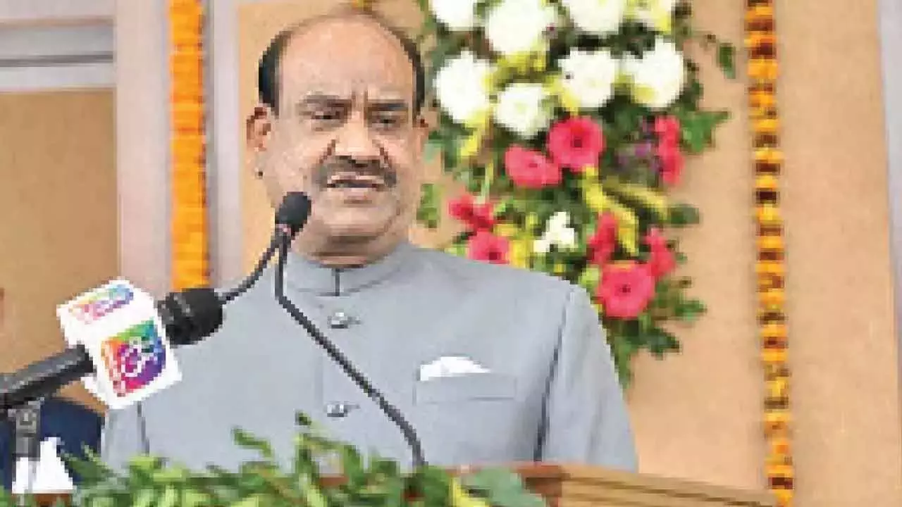 Birla ने राजस्थान में 105 करोड़ रुपये की परियोजनाओं का उद्घाटन किया Birla ने राजस्थान में 105 करोड़ रुपये की परियोजनाओं का उद्घाटन किया