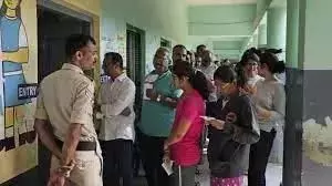 Nellore शहर मतदाताओं की सुविधा के लिए मतदान केंद्रों का पुनर्गठन करेगा Nellore शहर मतदाताओं की सुविधा के लिए मतदान केंद्रों का पुनर्गठन करेगा