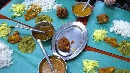 Kerala हाईकोर्ट का बड़ा फैसला: शादियों में सिंगल यूज़ प्लास्टिक पर लगा प्रतिबंध Kerala हाईकोर्ट का बड़ा फैसला: शादियों में सिंगल यूज़ प्लास्टिक पर लगा प्रतिबंध