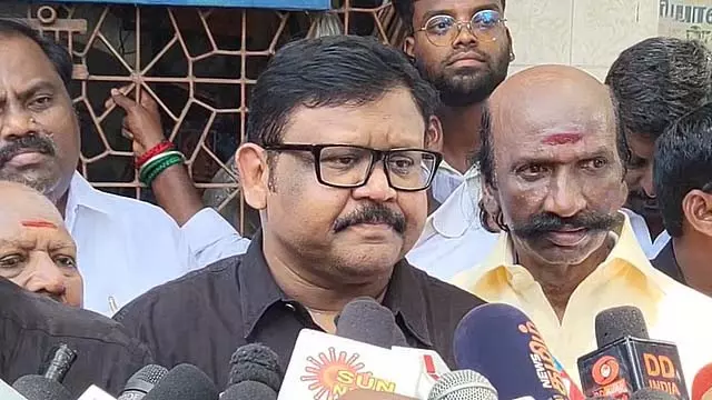 DMK गठबंधन में दरार आ गई है: पूर्व मंत्री वैगई सेल्वन DMK गठबंधन में दरार आ गई है: पूर्व मंत्री वैगई सेल्वन
