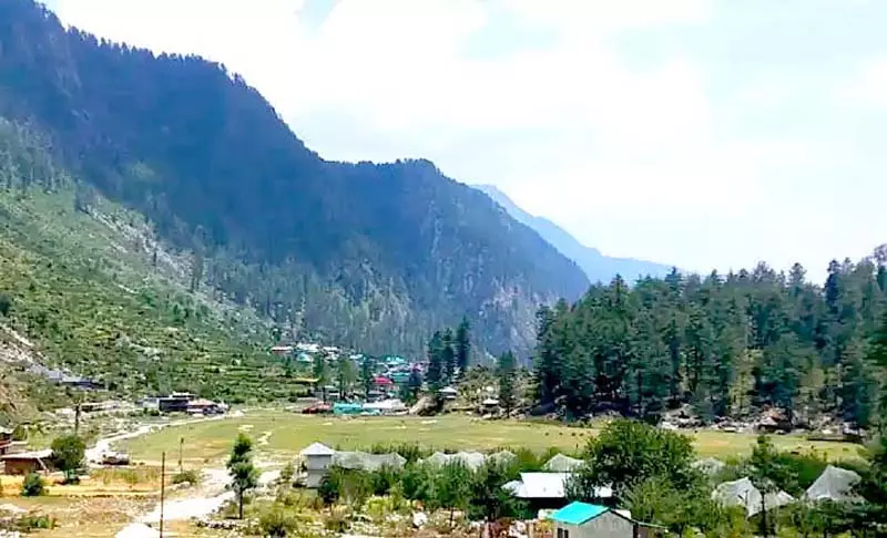 हिमाचल के अनछुए पर्यटक स्थलों को दुनिया के सामने लाने की जरूरत हिमाचल के अनछुए पर्यटक स्थलों को दुनिया के सामने लाने की जरूरत