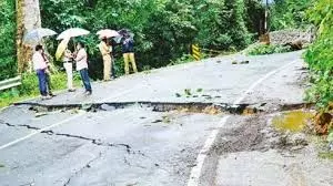 Kerala : आपसी सहयोग से पथानामथिट्टा की इस पंचायत में तीन नई सड़कें बनीं Kerala : आपसी सहयोग से पथानामथिट्टा की इस पंचायत में तीन नई सड़कें बनीं