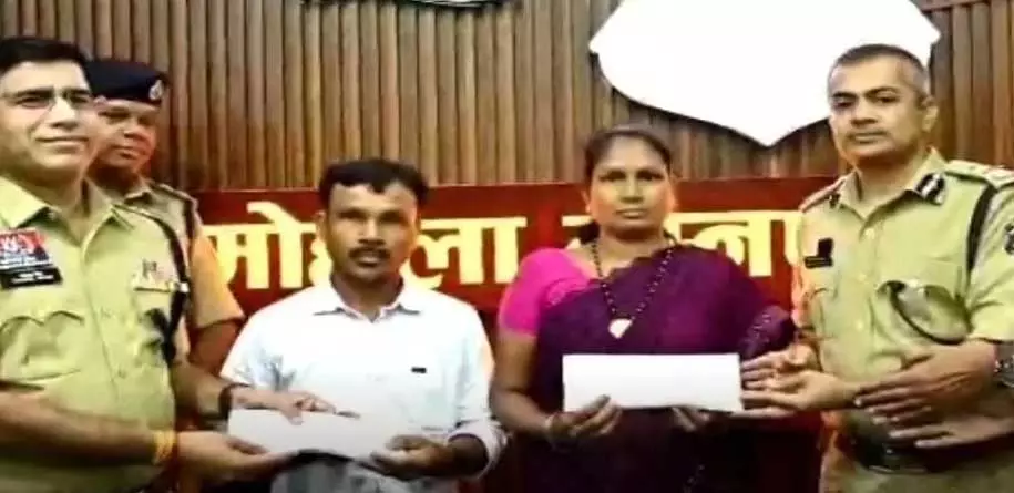 नक्सली दंपत्ति का सरेंडर, 25 साल से थे संगठन में नक्सली दंपत्ति का सरेंडर, 25 साल से थे संगठन में