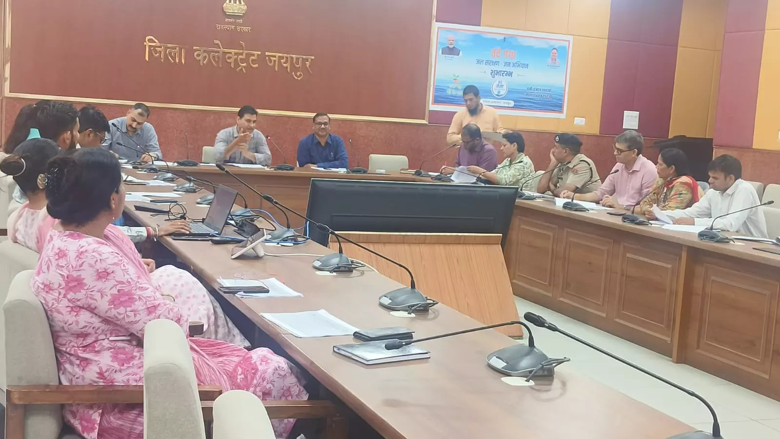 Jaipur: महिला अधिकारिता विभाग की योजनाओं के क्रियान्वयन एवं प्रगति की हुई समीक्षा Jaipur: महिला अधिकारिता विभाग की योजनाओं के क्रियान्वयन एवं प्रगति की हुई समीक्षा