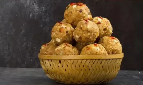 Ginger Laddu:  मानसून में बीमारियों से बचना है तो खाएं अदरक के लड्डू
