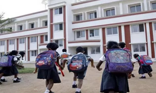 Tamil Nadu : स्कूलों के लिए विशेष शुल्क मुआवज़ा जारी किया गया Tamil Nadu : स्कूलों के लिए विशेष शुल्क मुआवज़ा जारी किया गया