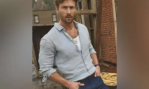 Glen Powell रॉन हॉवर्ड की नई फायरफाइटर फिल्म में अभिनय करेंगे