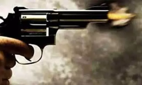 Bihar : कॉलेज से घर लौट रहे युवक को बाइक सवार ने मारी गोली