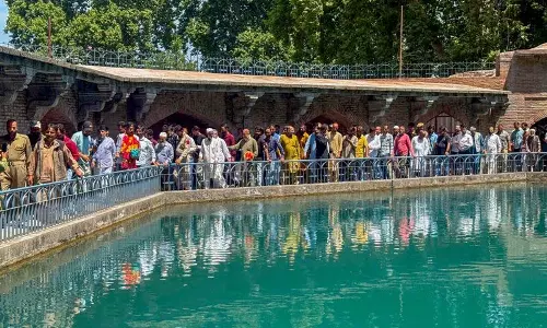 पहलगाम हमले के दो महीने बाद, J&K के पार्कों में फिर से पर्यटकों का स्वागत