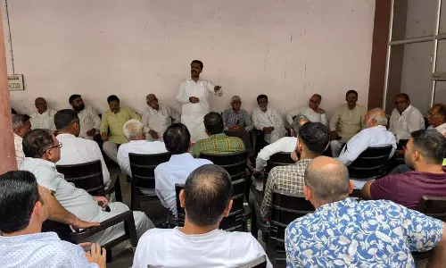 HAU छात्रों का विरोध ओबीसी समूहों ने कुलपति का समर्थन किया HAU छात्रों का विरोध ओबीसी समूहों ने कुलपति का समर्थन किया