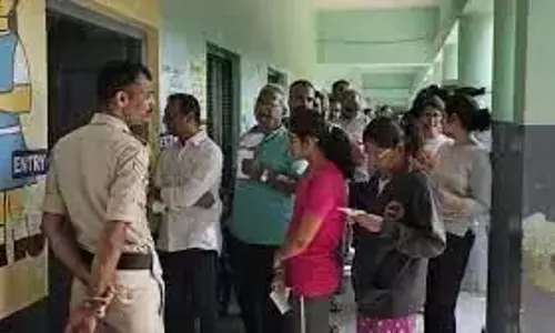 Nellore शहर मतदाताओं की सुविधा के लिए मतदान केंद्रों का पुनर्गठन करेगा Nellore शहर मतदाताओं की सुविधा के लिए मतदान केंद्रों का पुनर्गठन करेगा