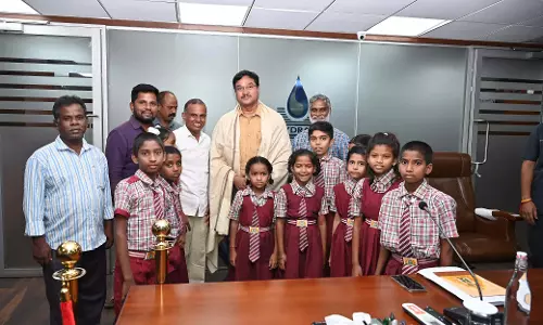 छात्रों ने स्कूल अतिक्रमण हटाने के लिए HYDRAA को धन्यवाद दिया छात्रों ने स्कूल अतिक्रमण हटाने के लिए HYDRAA को धन्यवाद दिया