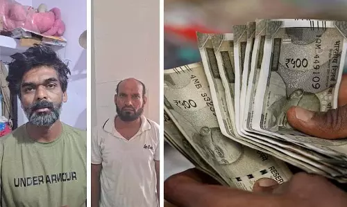 MP : दो लोग उच्च गुणवत्ता वाले कागज का उपयोग करके घर पर ₹3 लाख मूल्य के नोट छापते पकड़े गए MP : दो लोग उच्च गुणवत्ता वाले कागज का उपयोग करके घर पर ₹3 लाख मूल्य के नोट छापते पकड़े गए