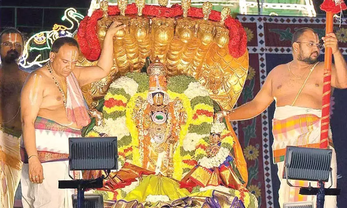 Andhra: श्री सुंदरराज स्वामी अवतार महोत्सव शुरू Andhra: श्री सुंदरराज स्वामी अवतार महोत्सव शुरू