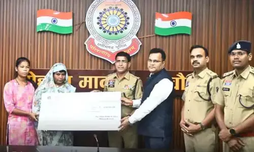 सड़क हादसे में मृत प्रधान आरक्षक के परिजन को मिली 1 करोड़ की सहायता